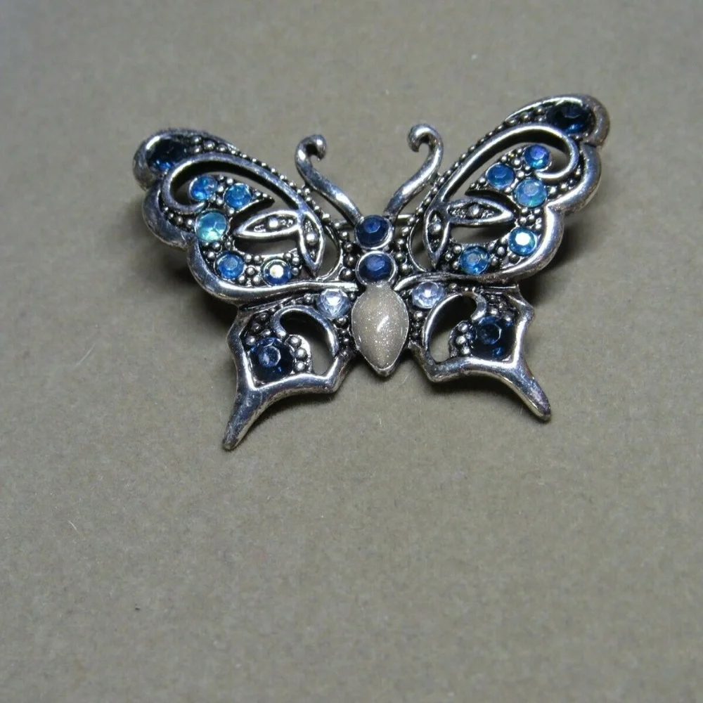 Butterfly Pin Mixed Colors Rhinestone - Picture 4 of 8
